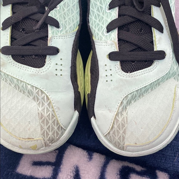 Jason Tatum basketball Mint and Black Lace-Up Sneakers - Picture 8 of 8